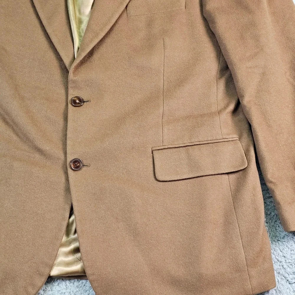 Bill Blass Blazer Jacket Mens 44R Brown 100% Cashmere Two Button Classic Fit